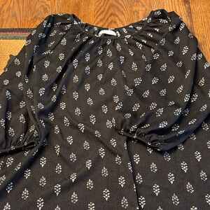 Croft & Barrow Black Top with White Floral Design